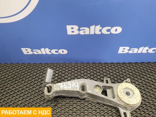 Кронштейн крепления интеркулера правый