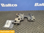 Кронштейн ускорительного клапана