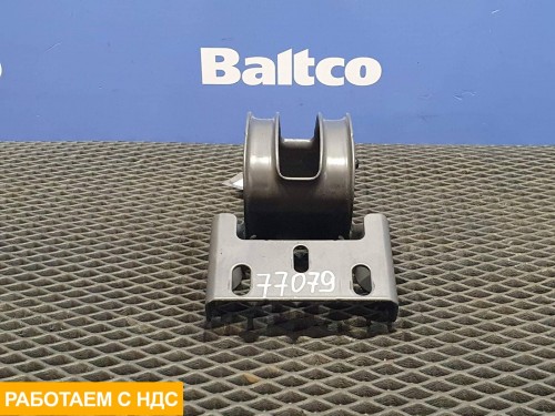 Петля инструментального ящика правая