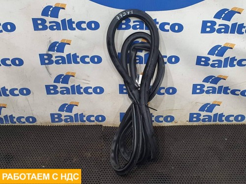 Уплотнитель двери