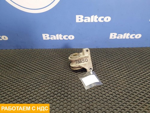 Кронштейн радиатора левый